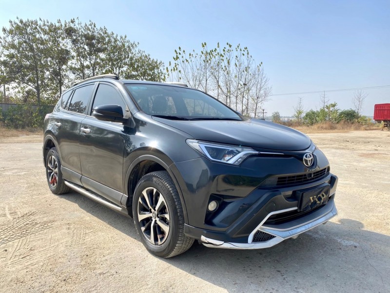 临沂17年丰田RAV4荣放2