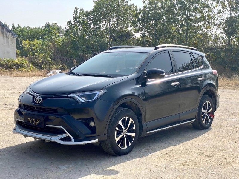 临沂17年丰田RAV4荣放3