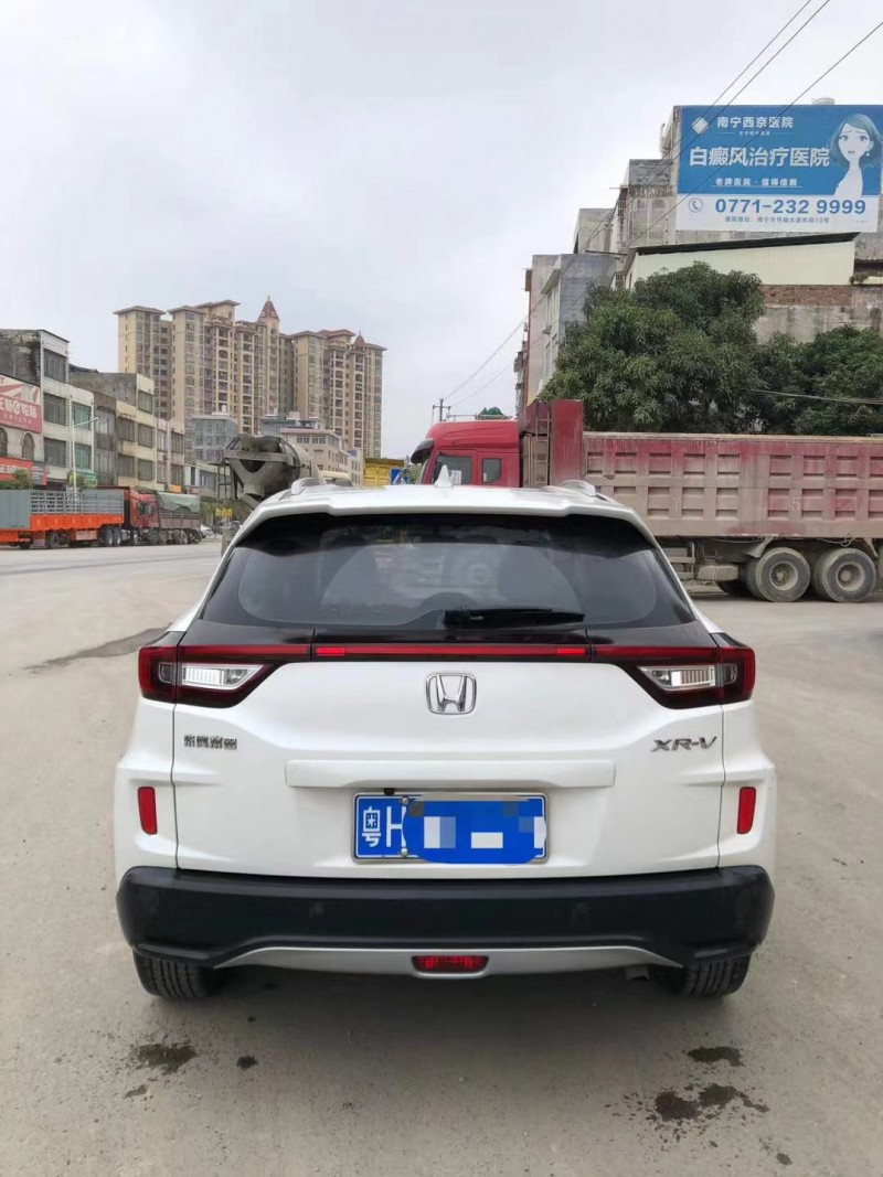 广州17年本田XRV8