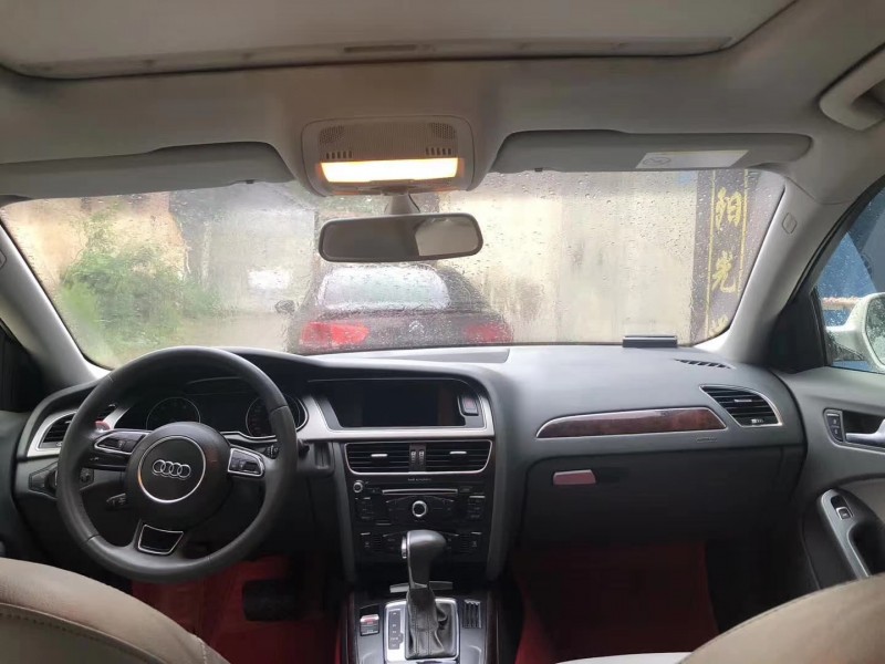 济宁14年奥迪A4L5