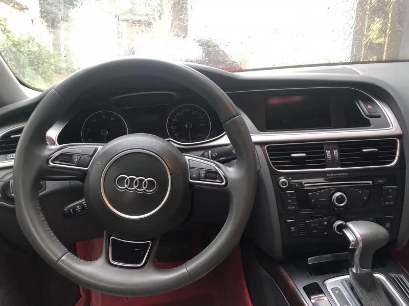 济宁14年奥迪A4L4