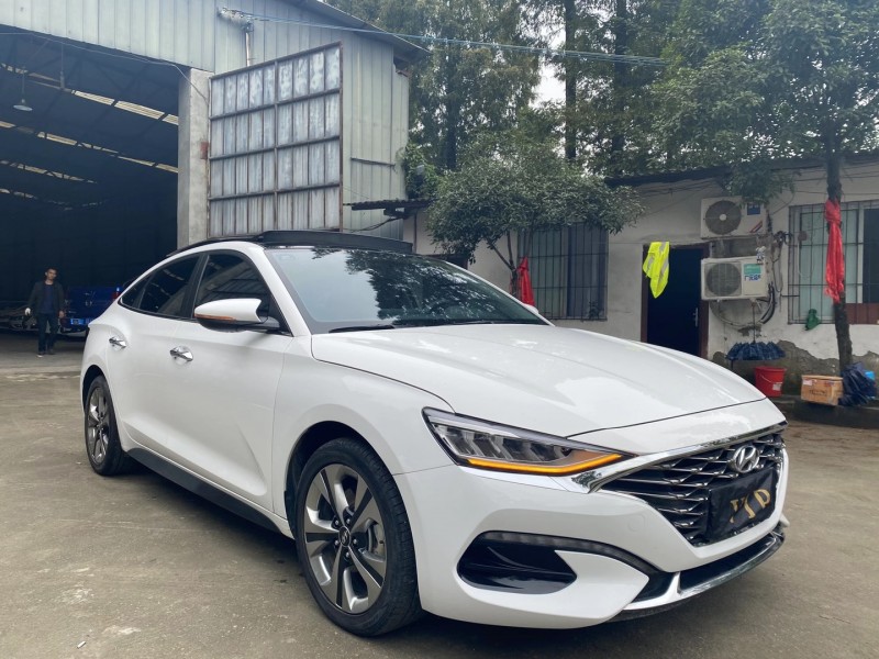 成都19年现代菲斯塔7