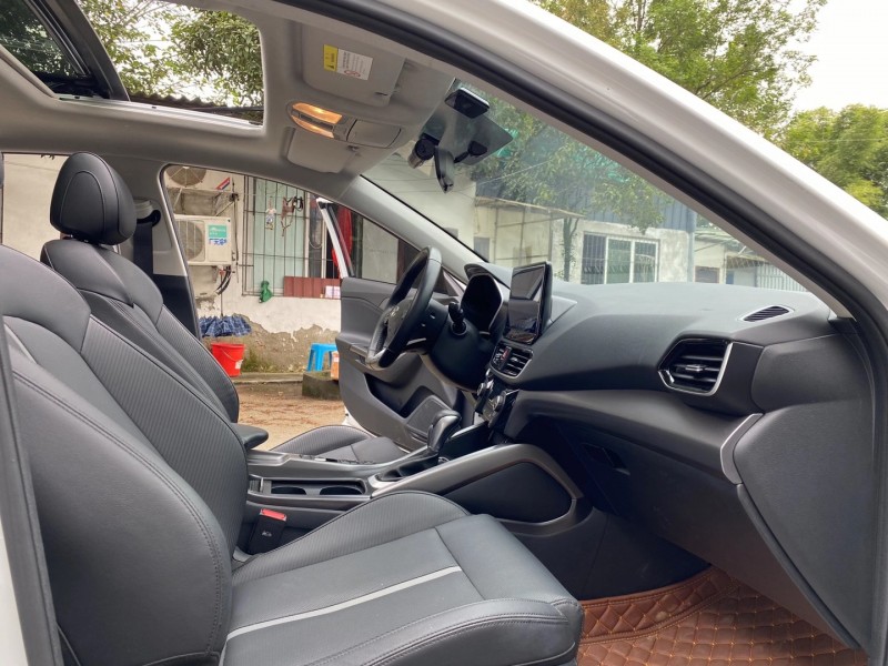 成都19年现代菲斯塔4