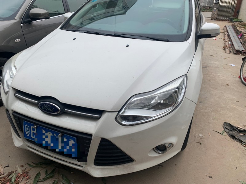 东莞13年福特福克斯3