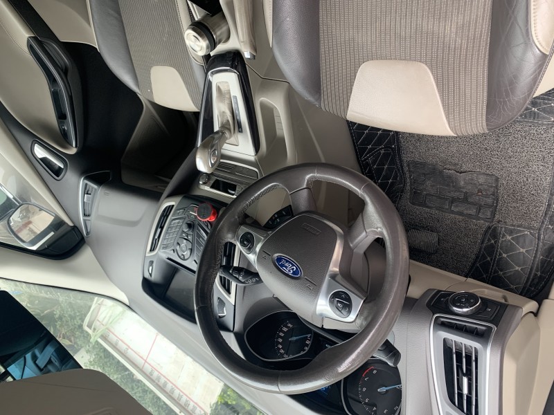 东莞13年福特福克斯4