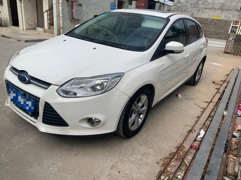 东莞13年福特福克斯6