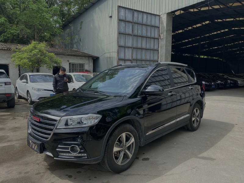 成都15年长城哈弗H68