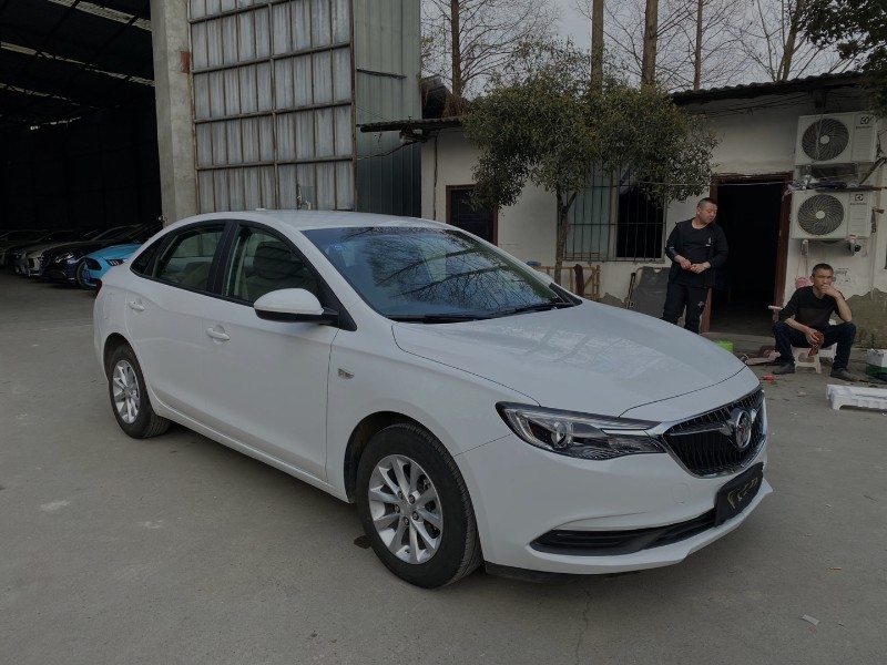 成都20年别克英朗7