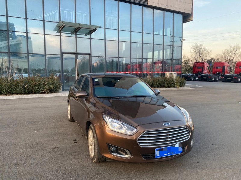 徐州16年福特福睿斯3