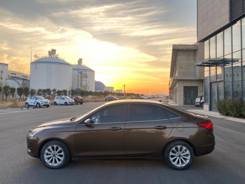 徐州16年福特福睿斯6