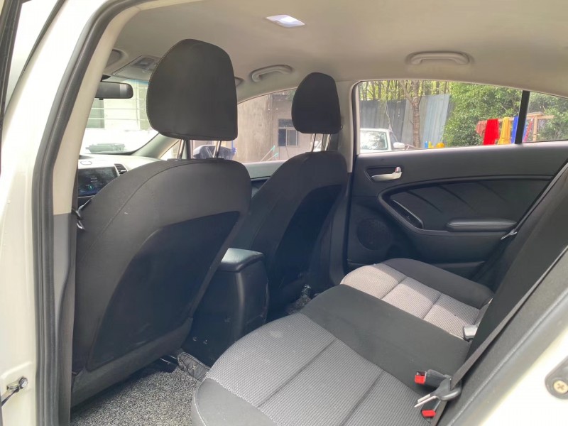 成都17年起亚K34