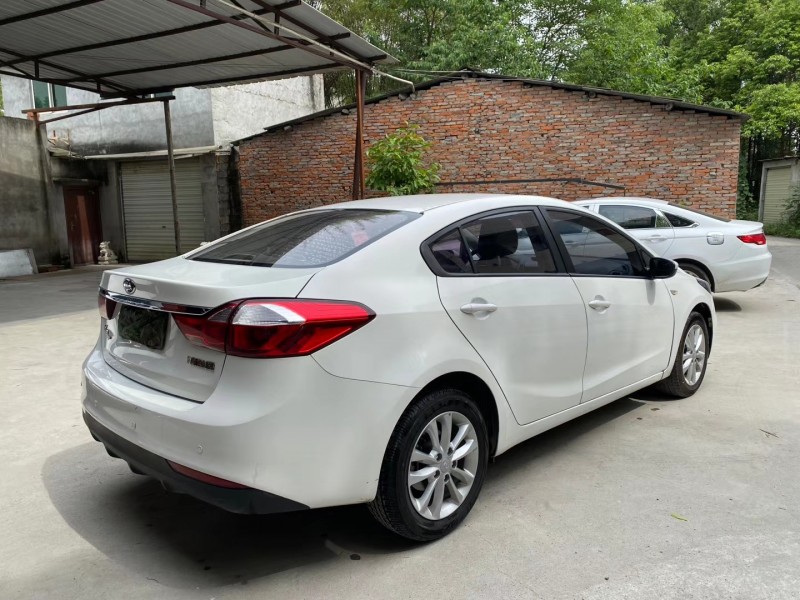 成都17年起亚K37