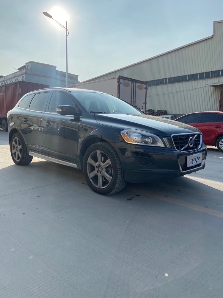 东莞11年沃尔沃XC602