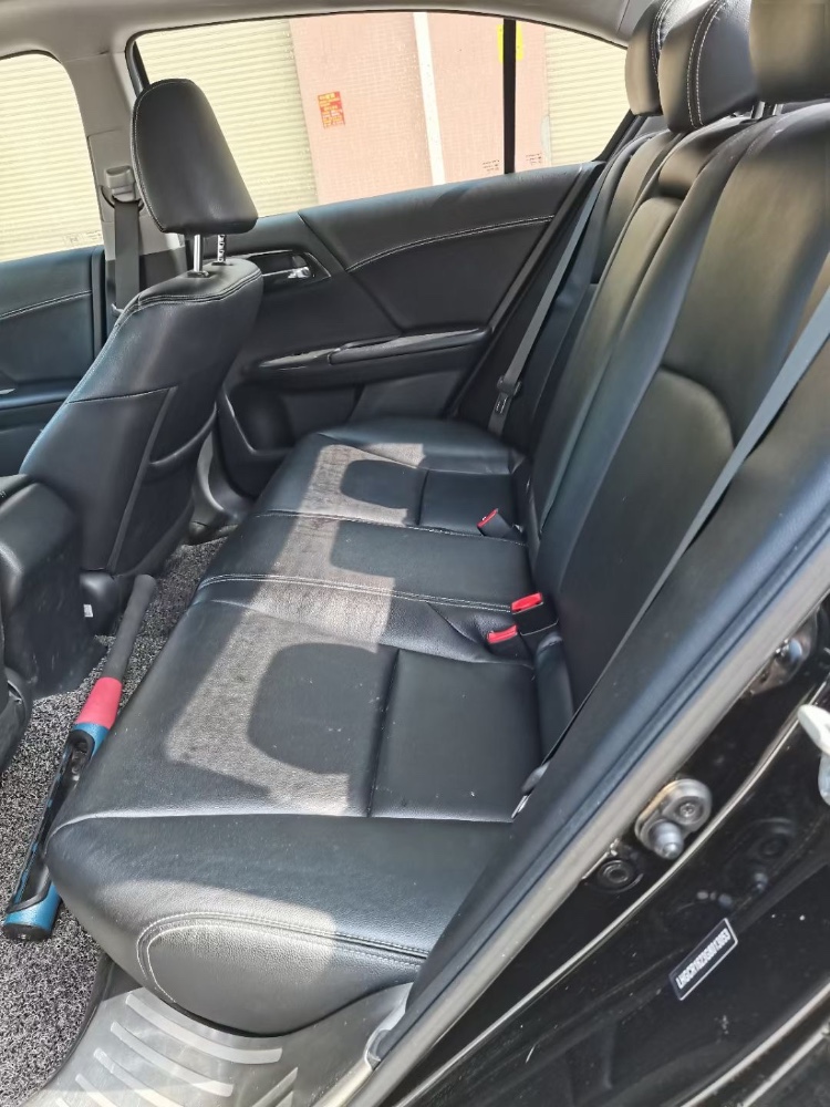 东莞16年本田雅阁4