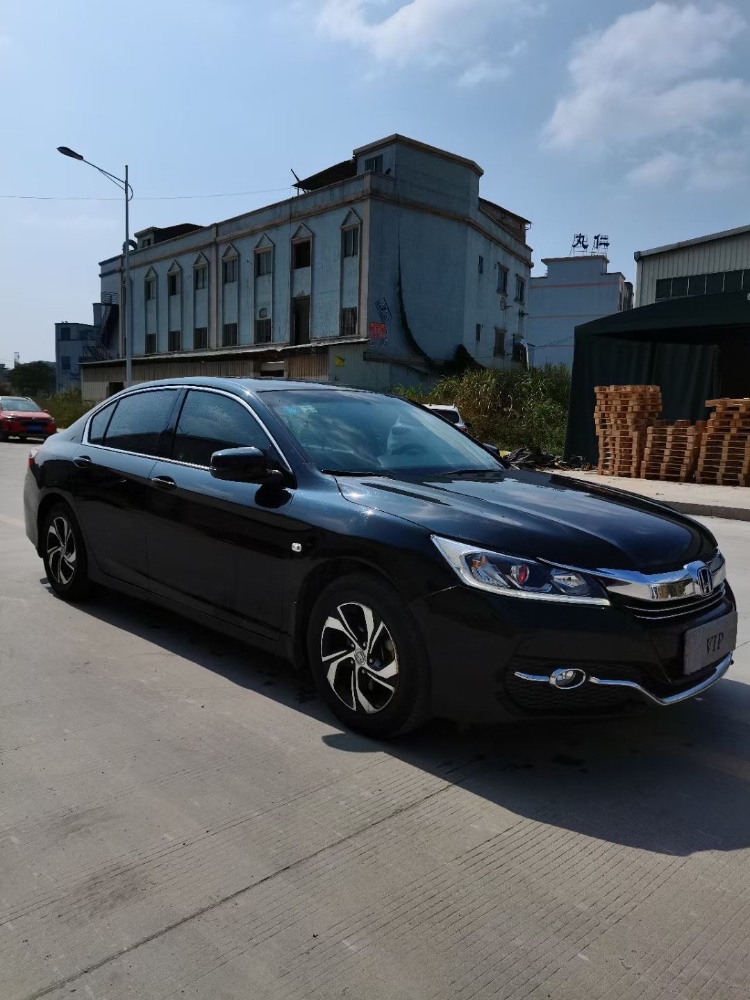东莞16年本田雅阁7