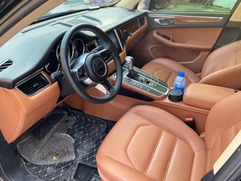 成都18年众泰SR94