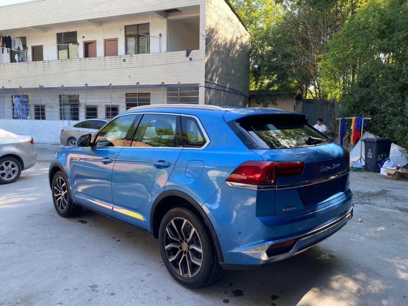 成都20年众泰大迈X77