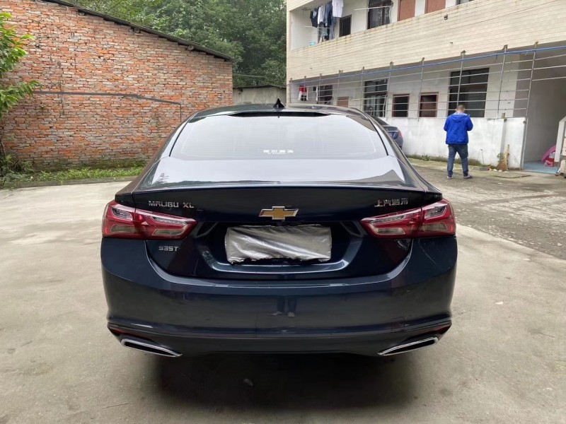 成都19年雪佛兰迈锐宝XL8