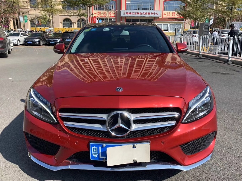 广州17年奔驰C1