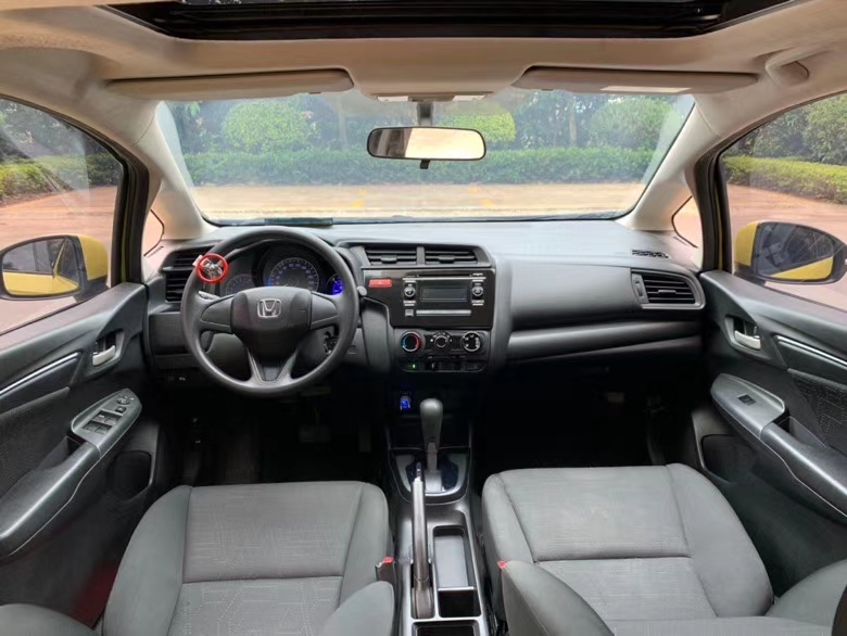 中山17年本田飞度2