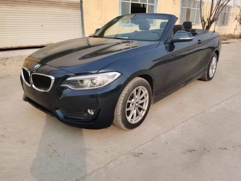 济南17年宝马2系3