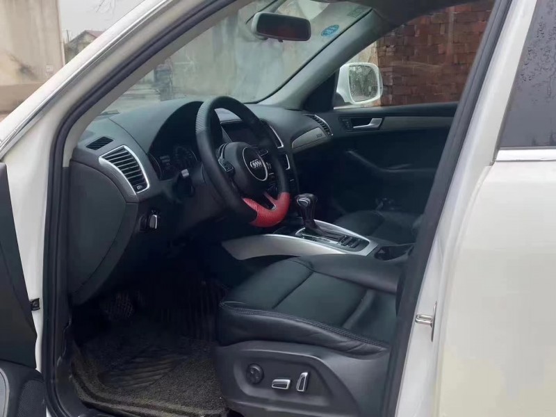 武汉13年奥迪Q55