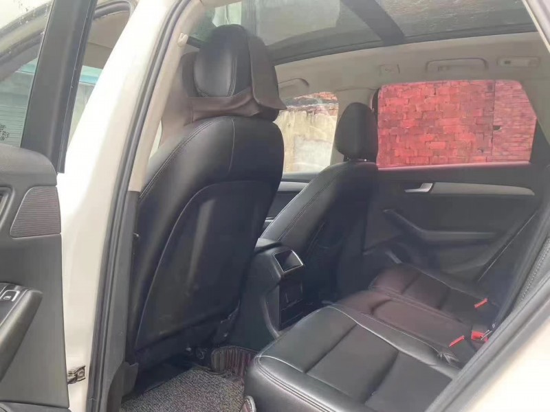 武汉13年奥迪Q56