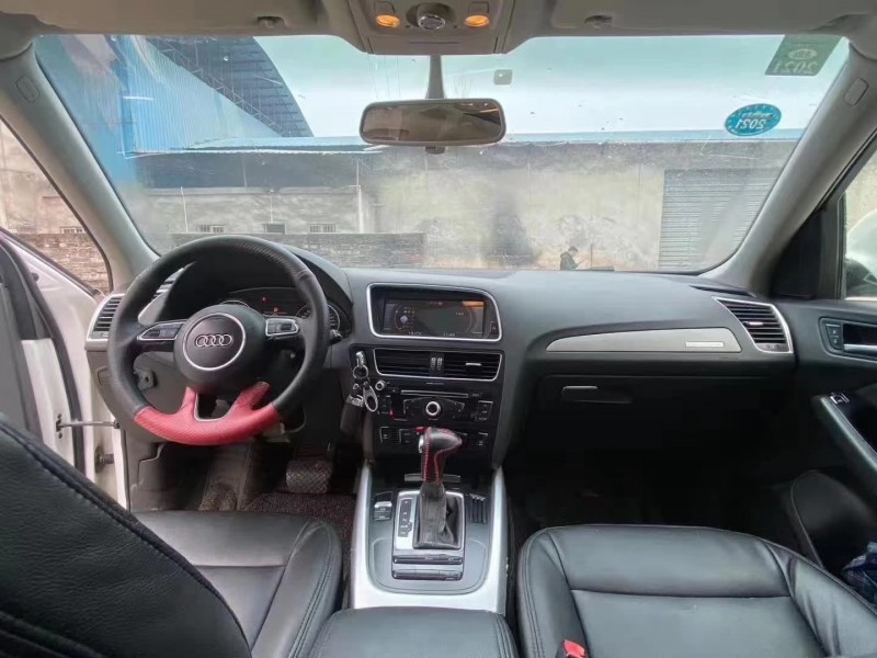 武汉13年奥迪Q58