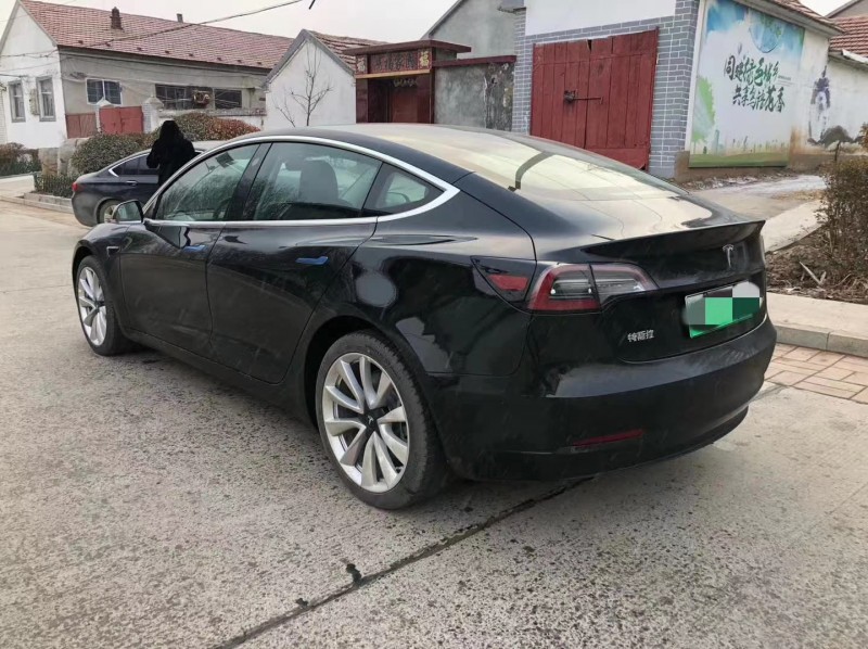 棗莊20年特斯拉MODEL 33