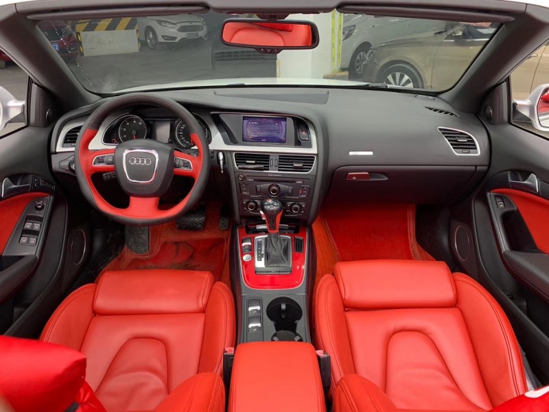 成都11年奥迪A58