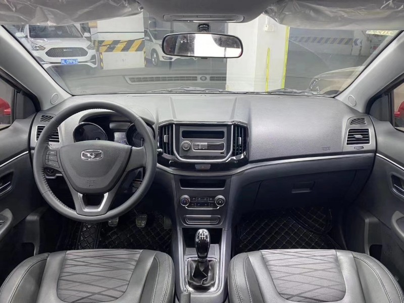 成都20年奇瑞E38