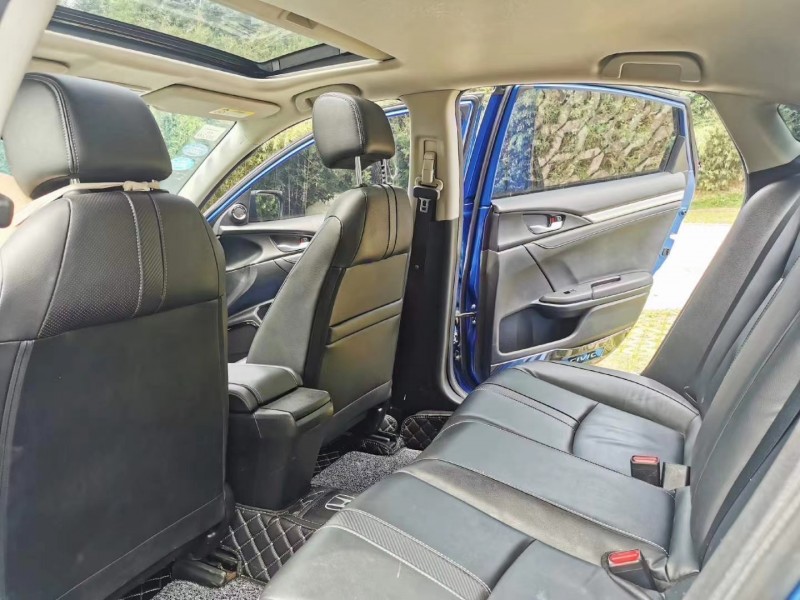 潍坊18年本田思域9