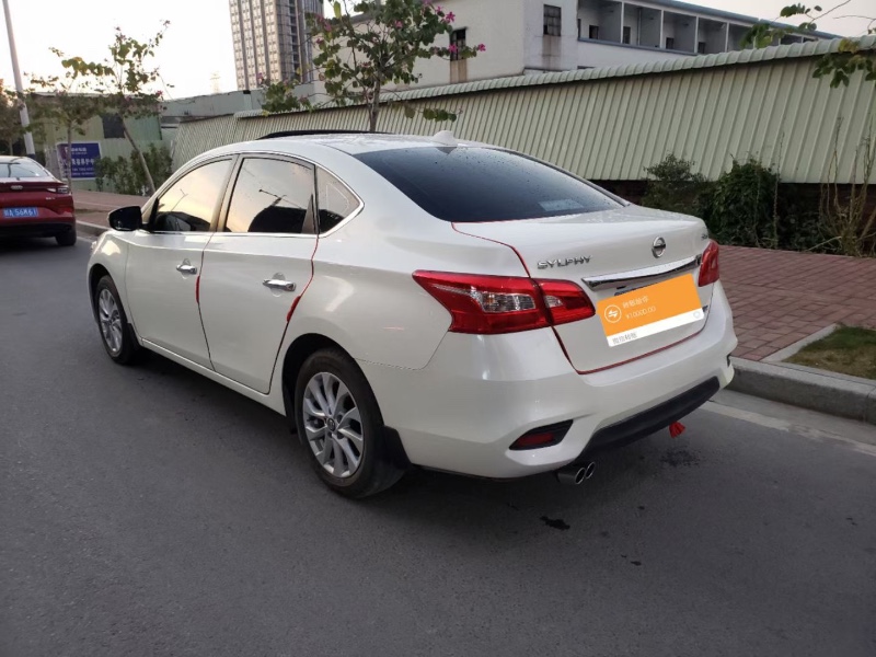 广州19年日产轩逸3