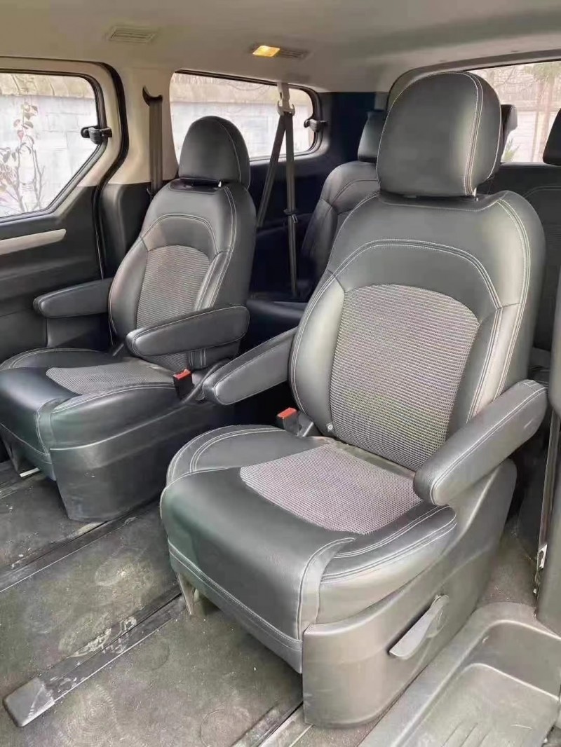 北京16年大通G105