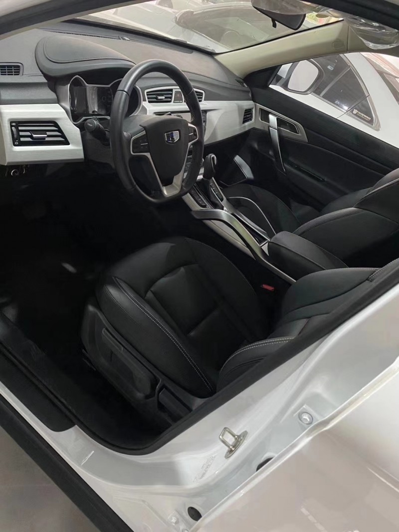 潍坊19年吉利博越1