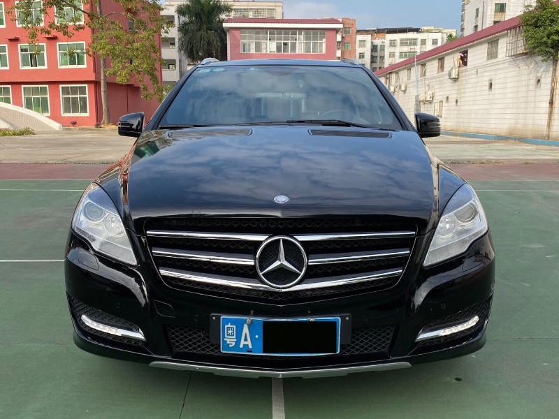 广州16年奔驰R1