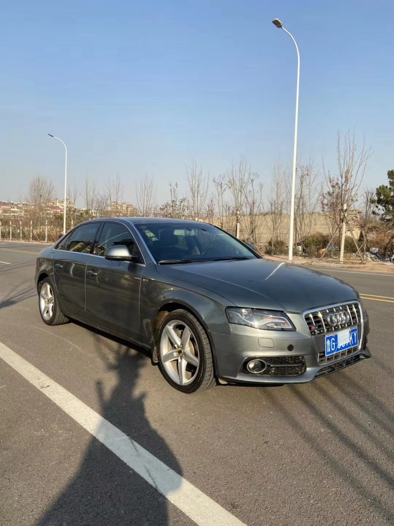 烟台11年奥迪A4L3