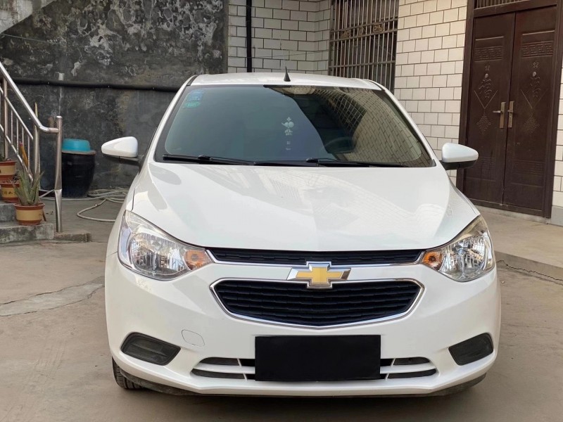 济南19年雪佛兰赛欧1