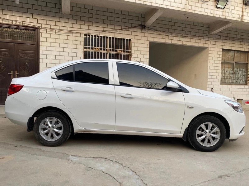 济南19年雪佛兰赛欧3