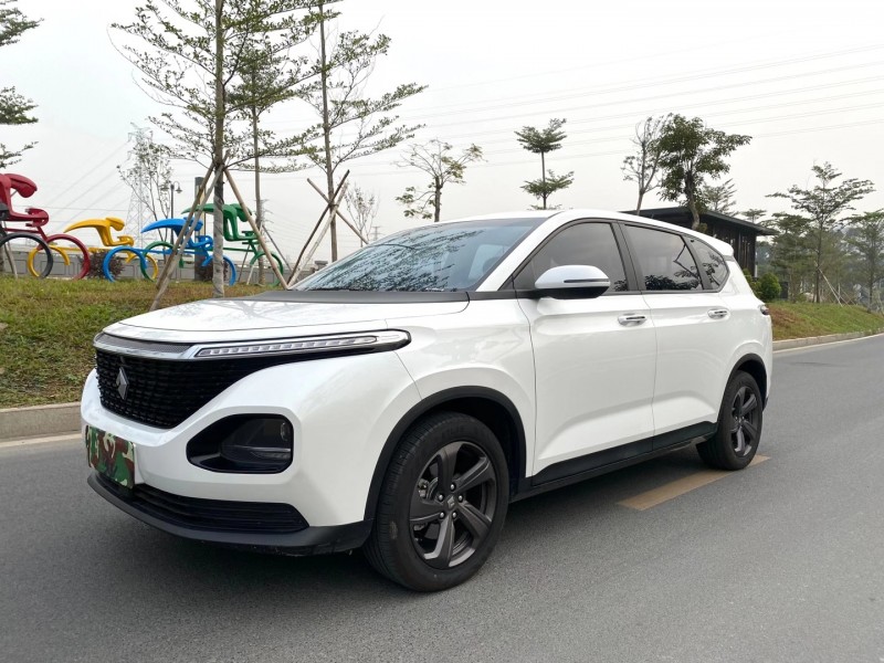 東莞20年寶駿rm53