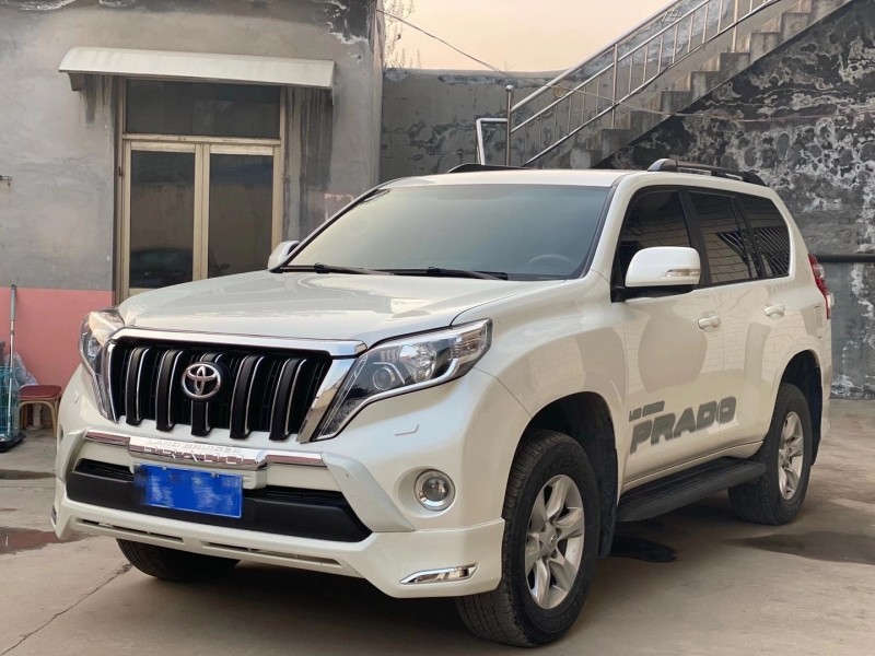 济南12年丰田普拉多2