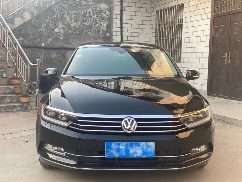 济南17年大众迈腾1