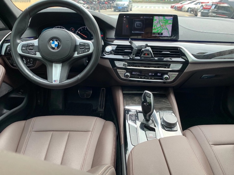 中山19年宝马5系1