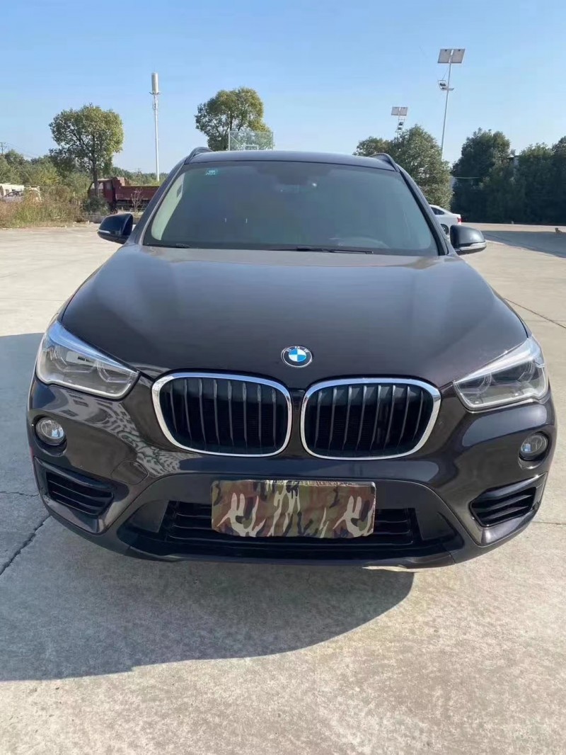 成都17年宝马X11