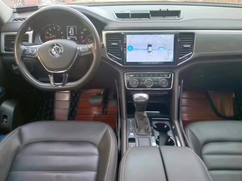 保定18年大众途昂4