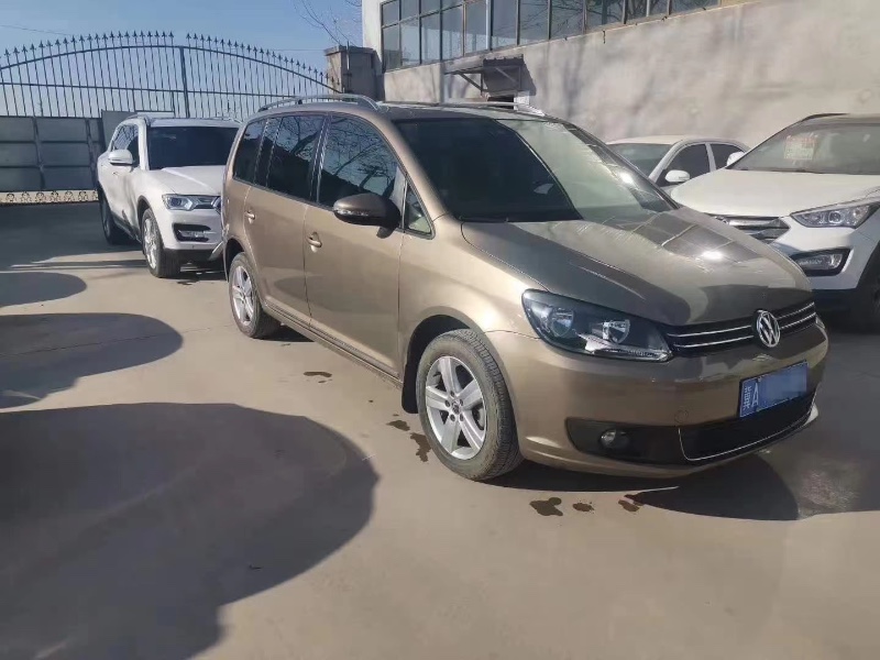 保定16年大众途安2