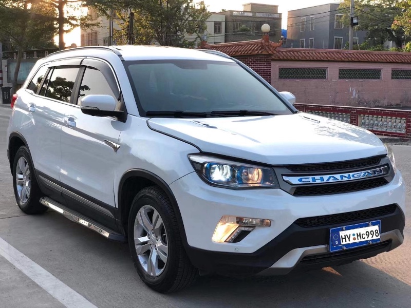 汕頭16年長安汽車長安CS755