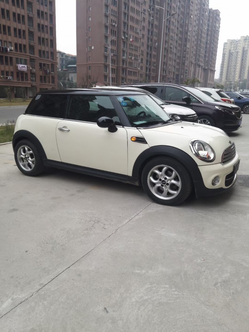 景德鎮13年寶馬MINI3