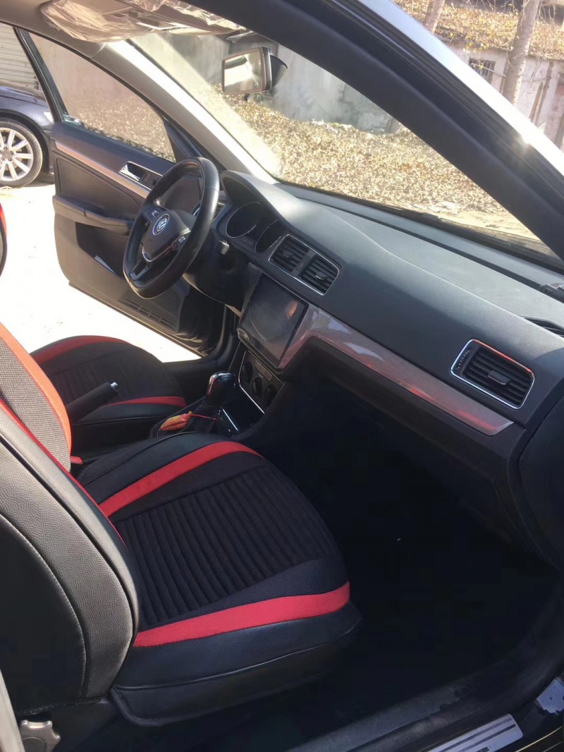 北京17年大众朗逸8