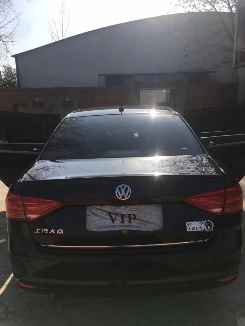 北京17年大众朗逸9